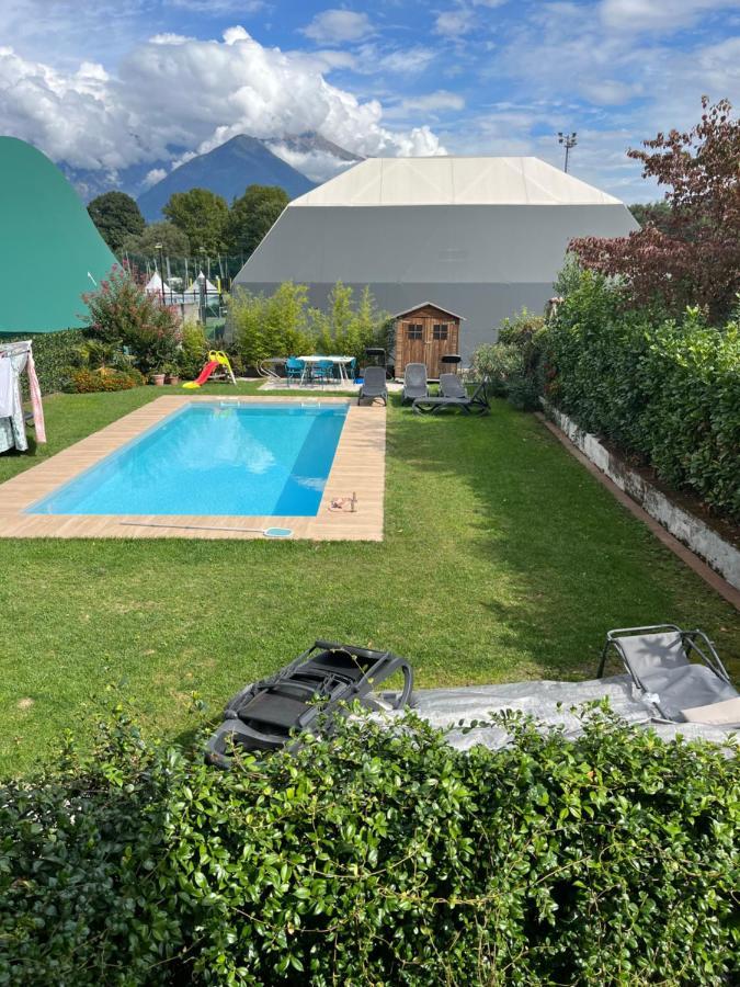 קוליקו Lido 3 Pool, 30M From The Lake, Pet Friendly Como Lake מראה חיצוני תמונה